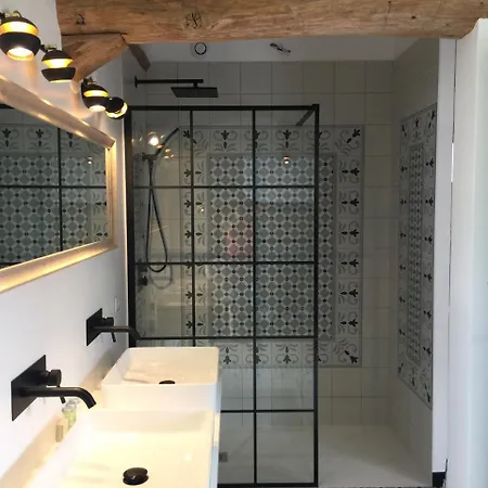 Le Secretain Bed & Breakfast Louvres